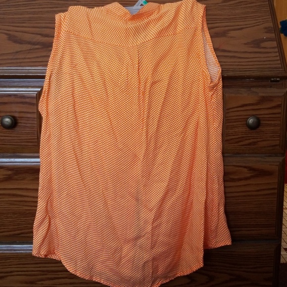 Button down sleeveless top by: Uniti - Picture 3 of 3